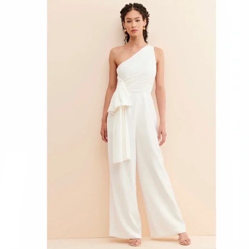 C/MEO Collective Show Them the Shoulder Jumpsuit Ivory Size S